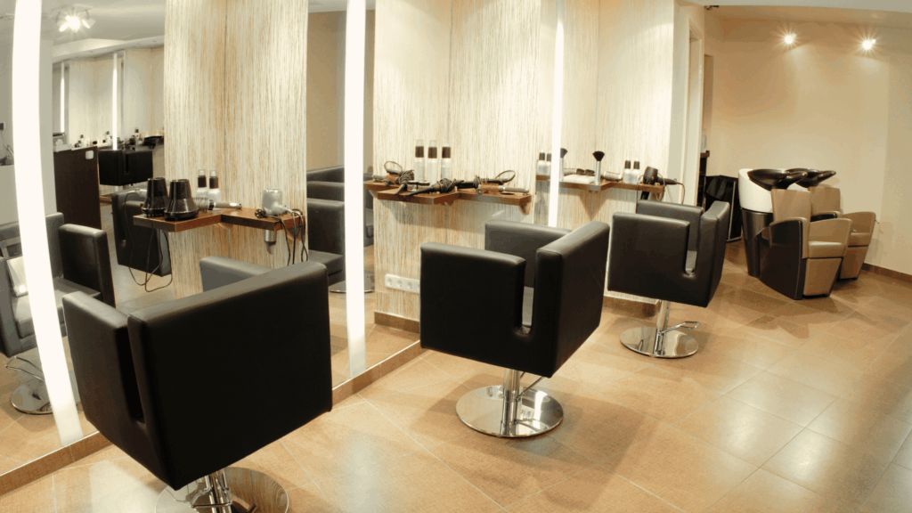 美容室におすすめの集客ツール の紹介と、美容室の集客が難しく感じる理由を解説した記事