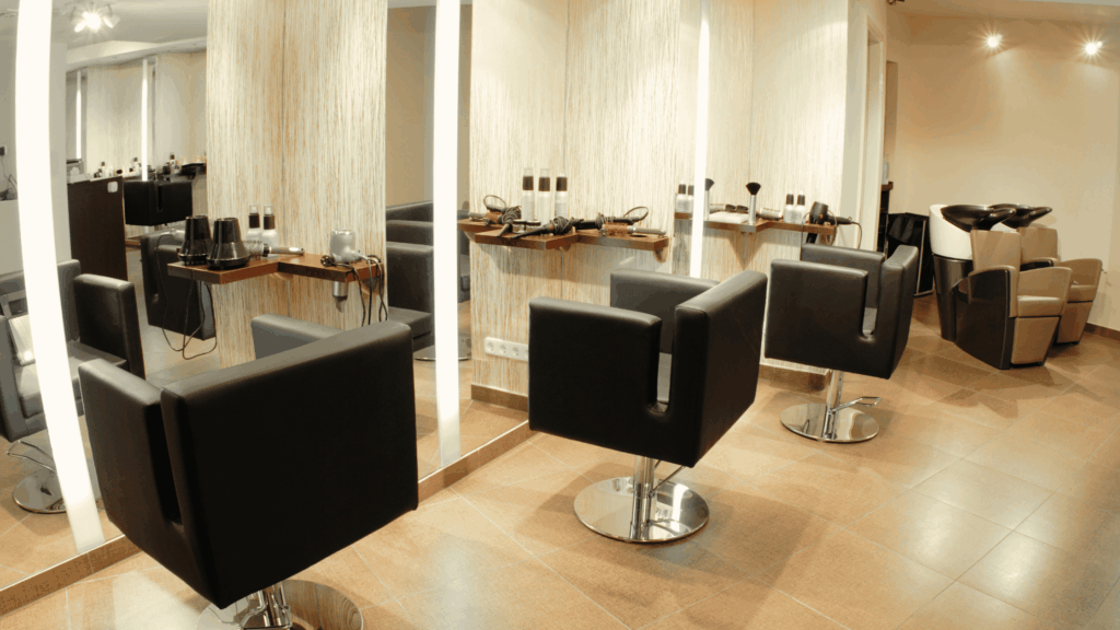 美容室の集客を始める前に美容室の集客の基本である自店舗の強みを具体的に表現することが大事なことを解説した記事