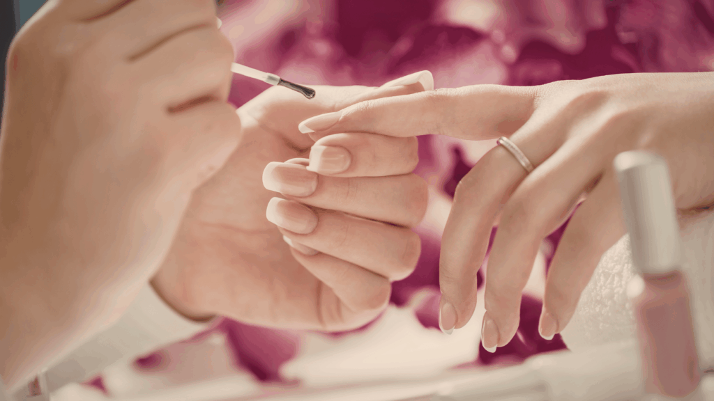 ネイルサロン経営のみのメリットどメリットを解説した記事